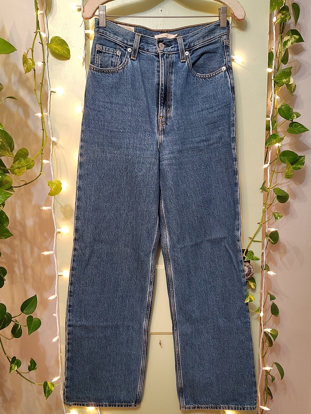 Women's Levi's Premium Red Tab High Loose Wide leg High Waisted Jeans 26